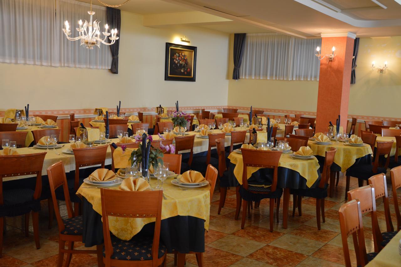 Hotel Rosamarina San Giovanni Rotondo Exterior photo